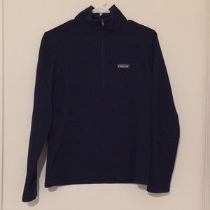 Womens navy blue Patagonia fleece 1/4 zip